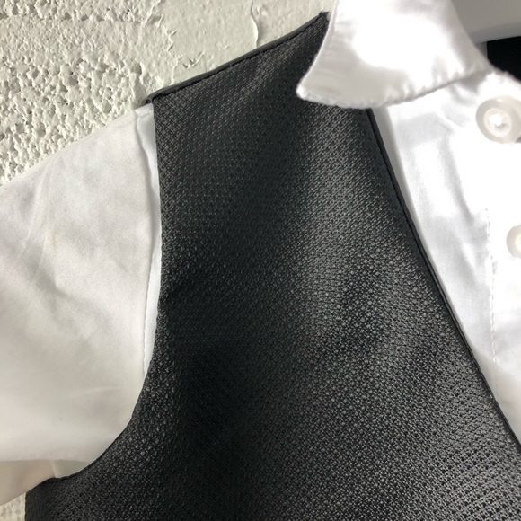 Young Kings by Steve Harvey 3-Piece suit sz: 24M - Picture 3 of 8